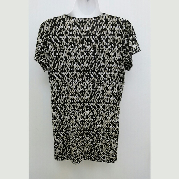 Motherhood Maternity Geometric Short Sleeve Blouse - Picture 3 of 4